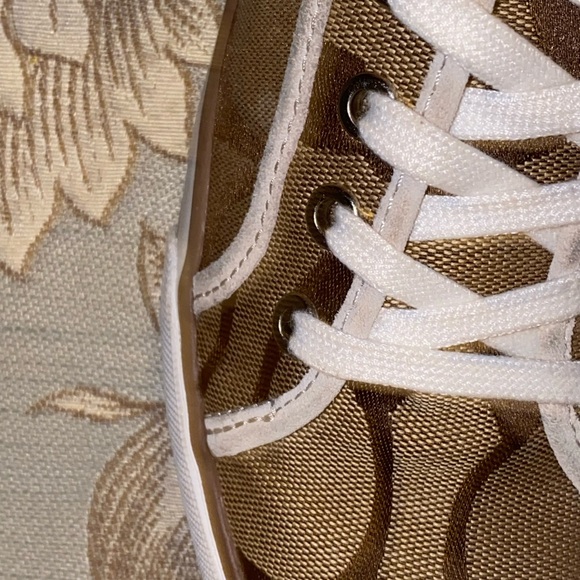 COACH DALIA DEE SIGNATURE CANVAS TENNIS SHOES SZ 8.5 - Picture 6 of 13